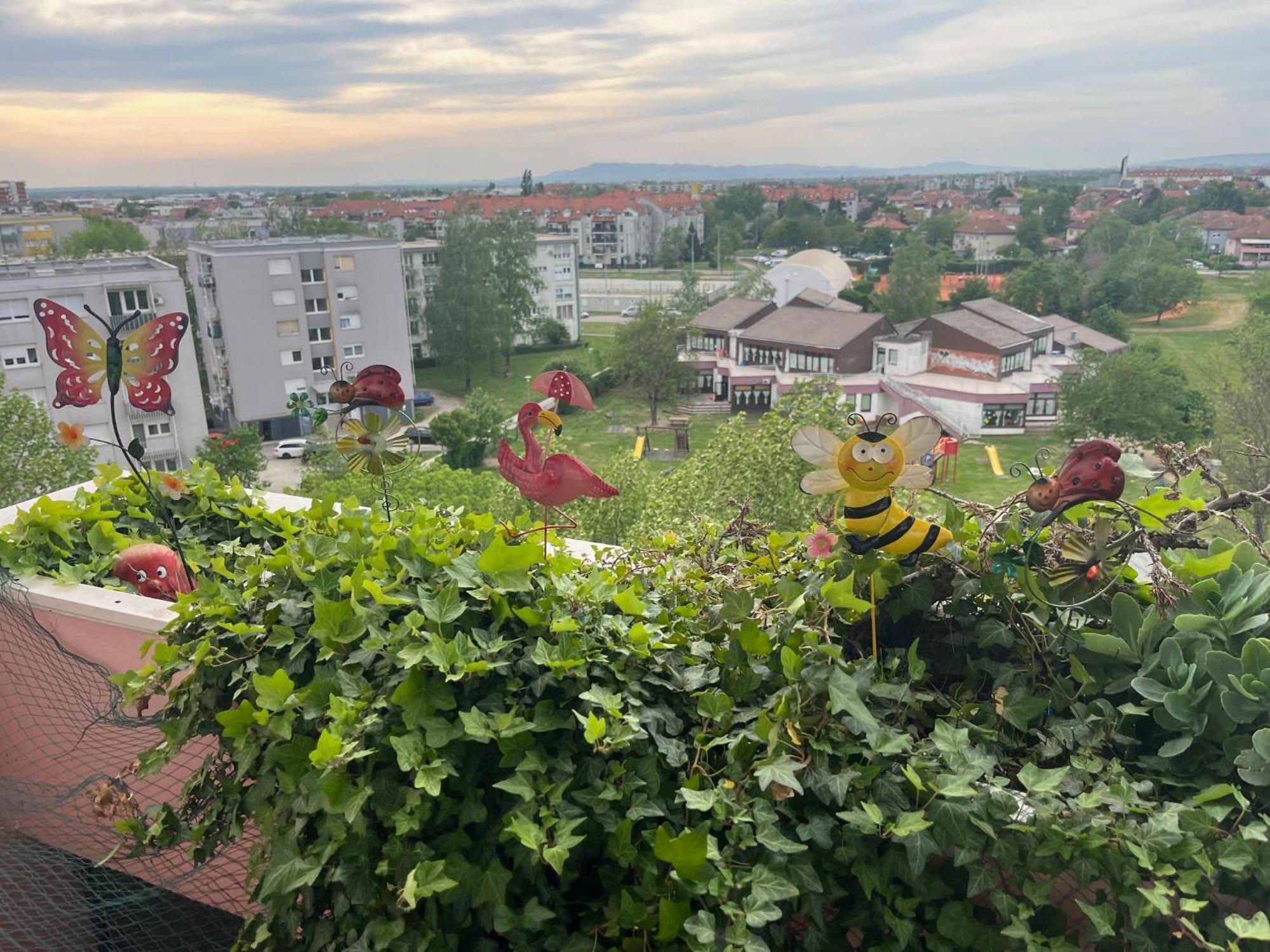 Fly Inn Velika Gorica Bagian luar foto